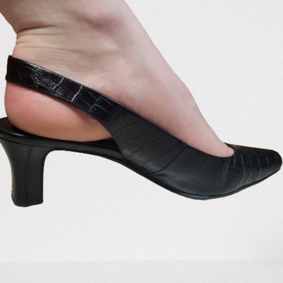 Pierre Michel Genuine Leather Snake Print Heels Buckle Design - Picture 2 of 8